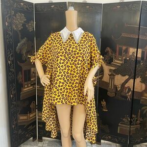 Leopard print asymmetric blouse